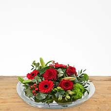 Flower arrangement red