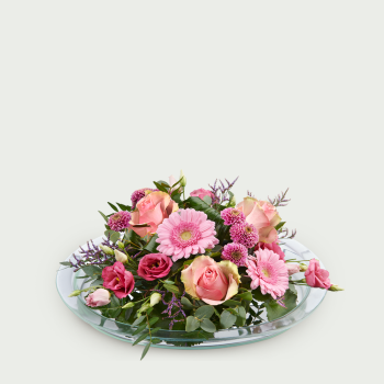 Flower arrangement pink